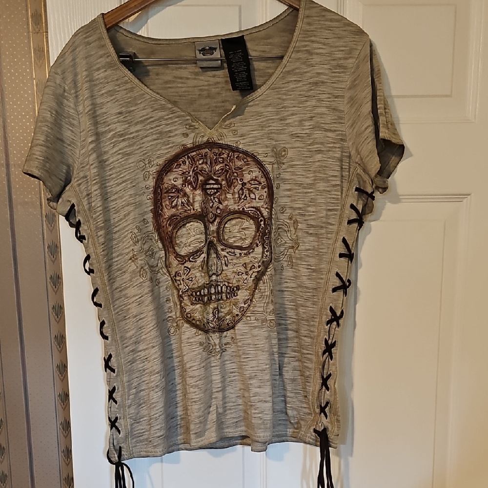 Embroidered Skull Lace-Up Women Top - Gray